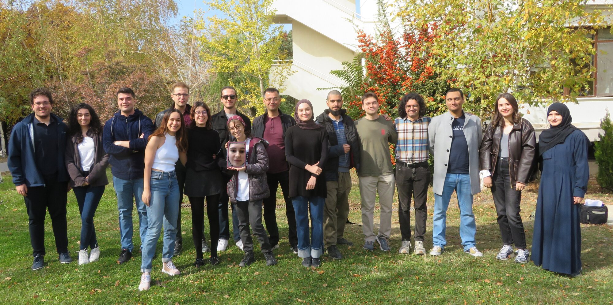 Alkan lab group photo, 2024