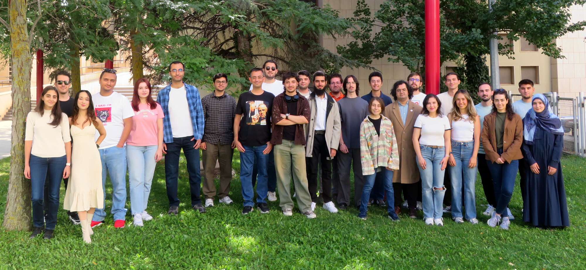 Alkan lab group photo, 2025
